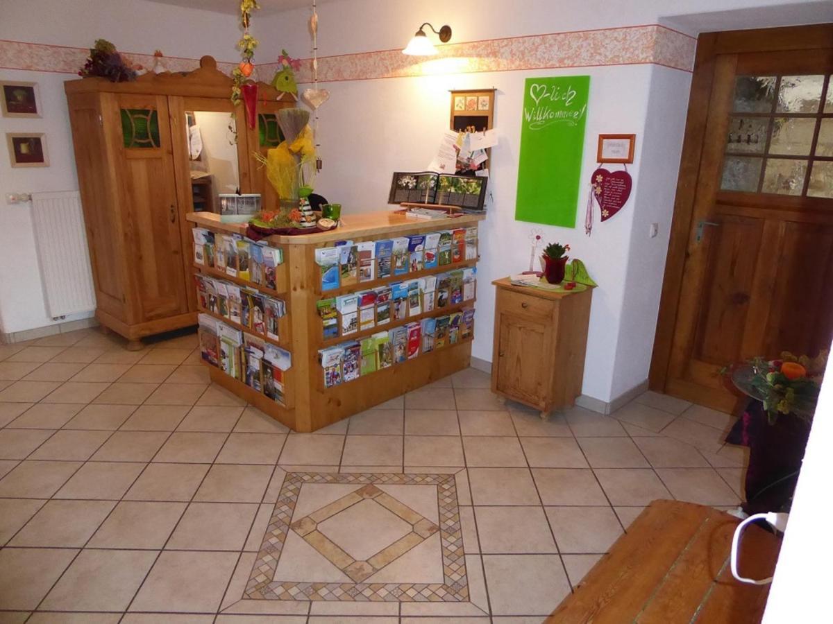 Pension Rosengaertchen Абсберґ Екстер'єр фото