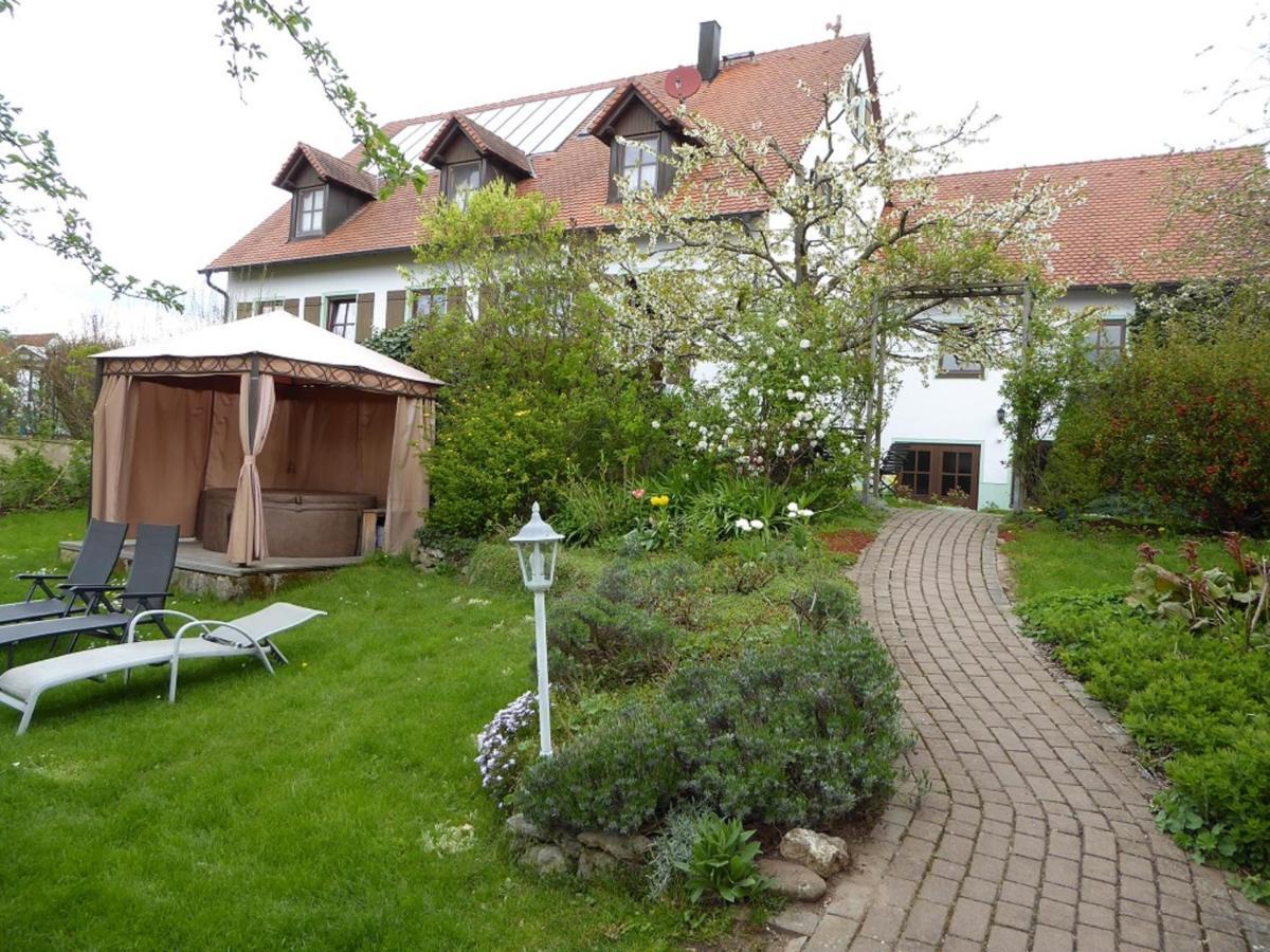 Pension Rosengaertchen Абсберґ Екстер'єр фото
