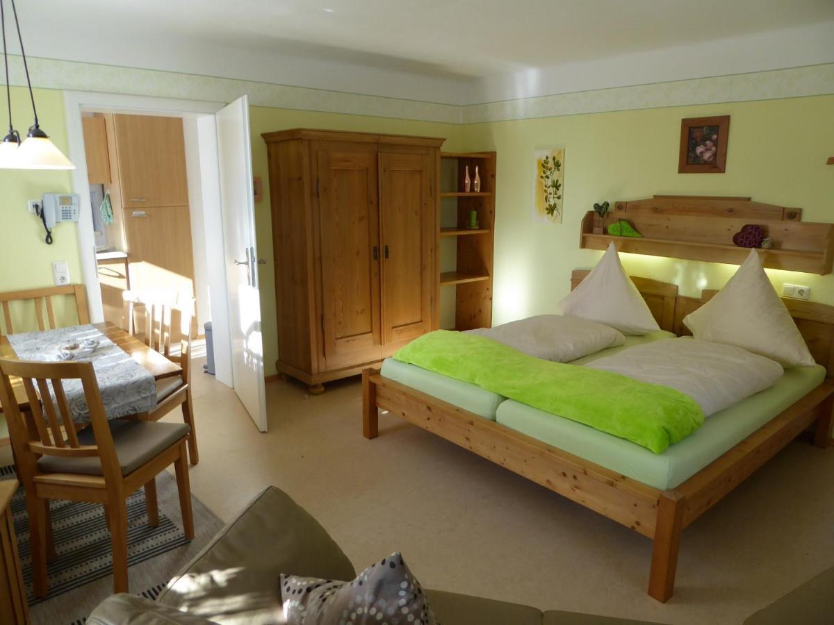 Pension Rosengaertchen Абсберґ Екстер'єр фото